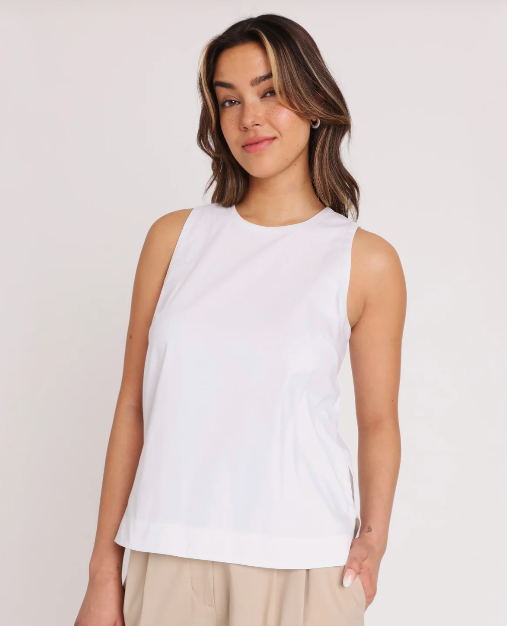 KEEP IT COOL SLEEVELESS SHIRT