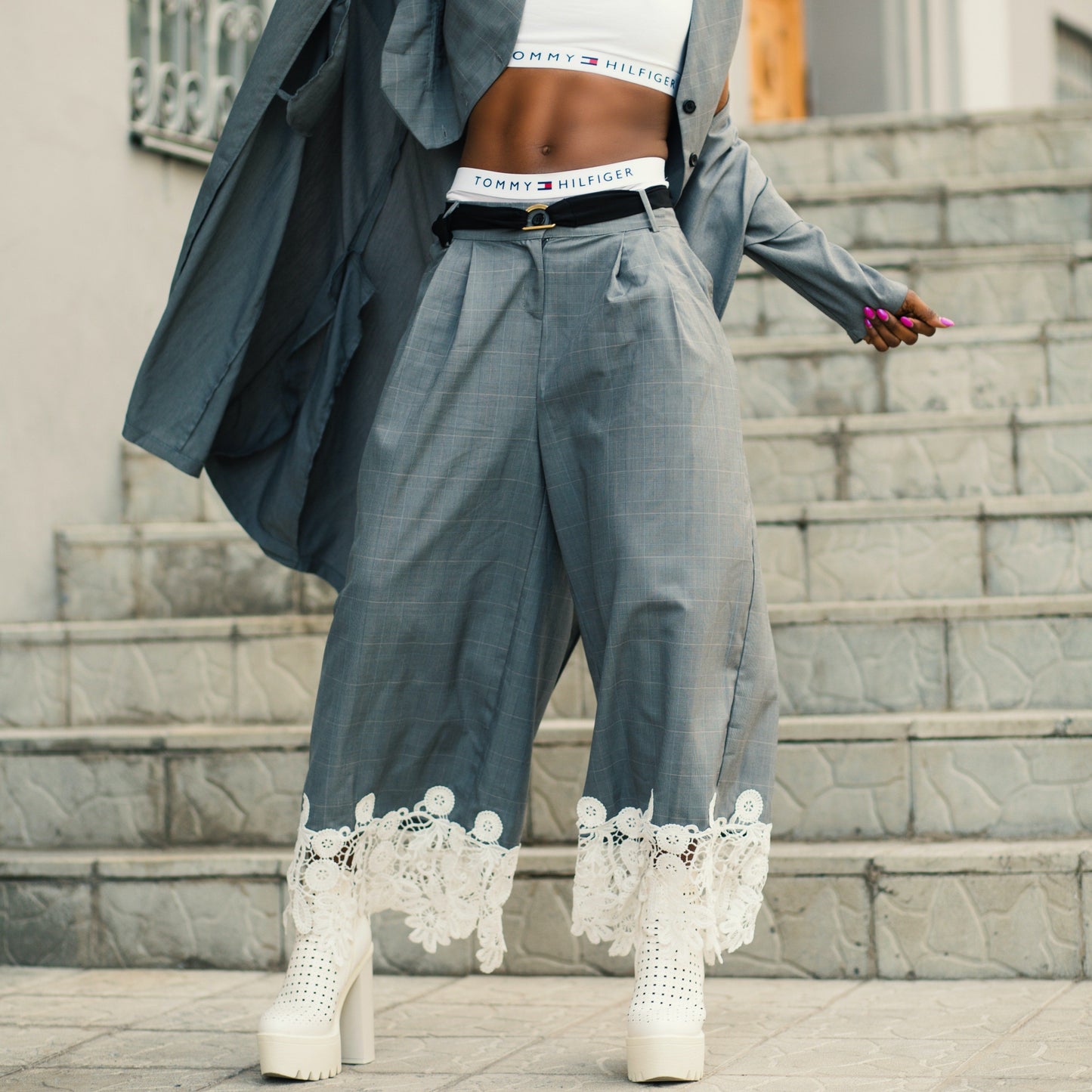 Fly Seam Front Crop Tapered Pants